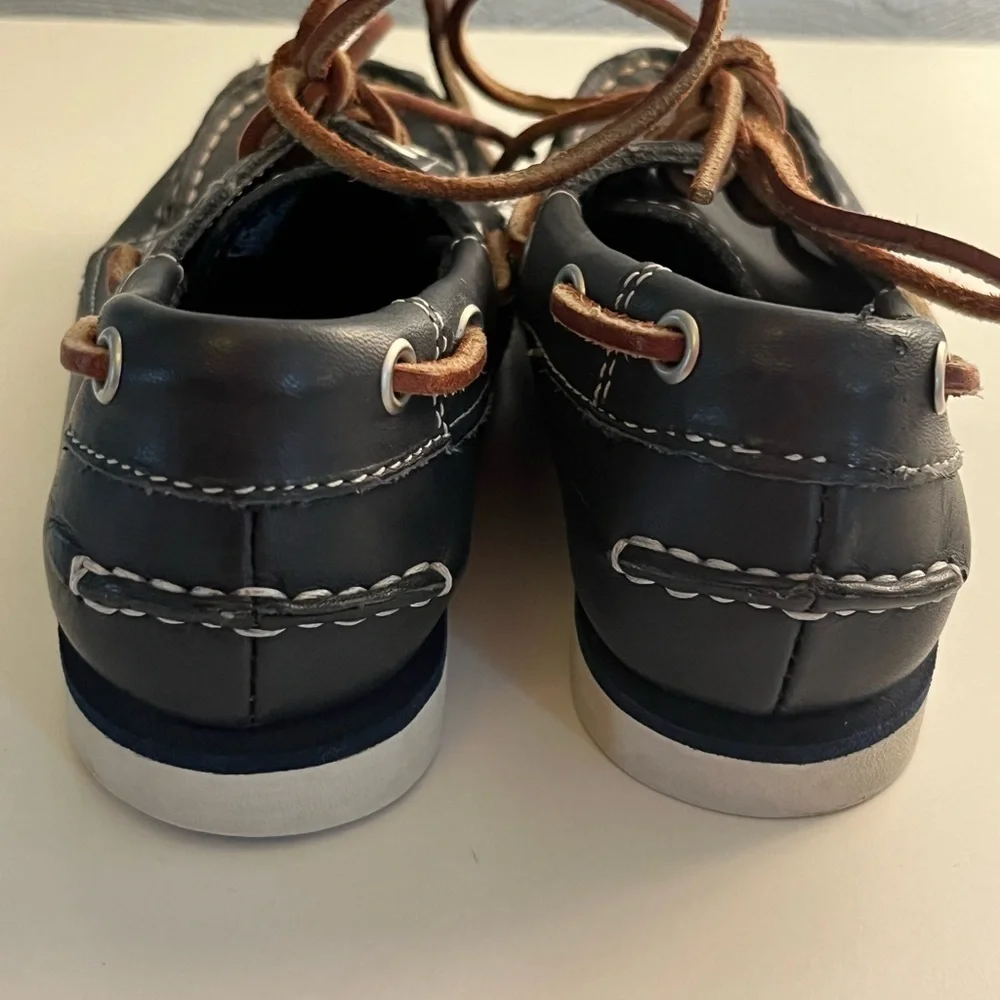 Timberland Blue Boat Shoes White Stitching & Brown Laces